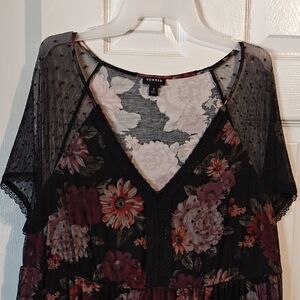 Torrid Black Floral Women's Top